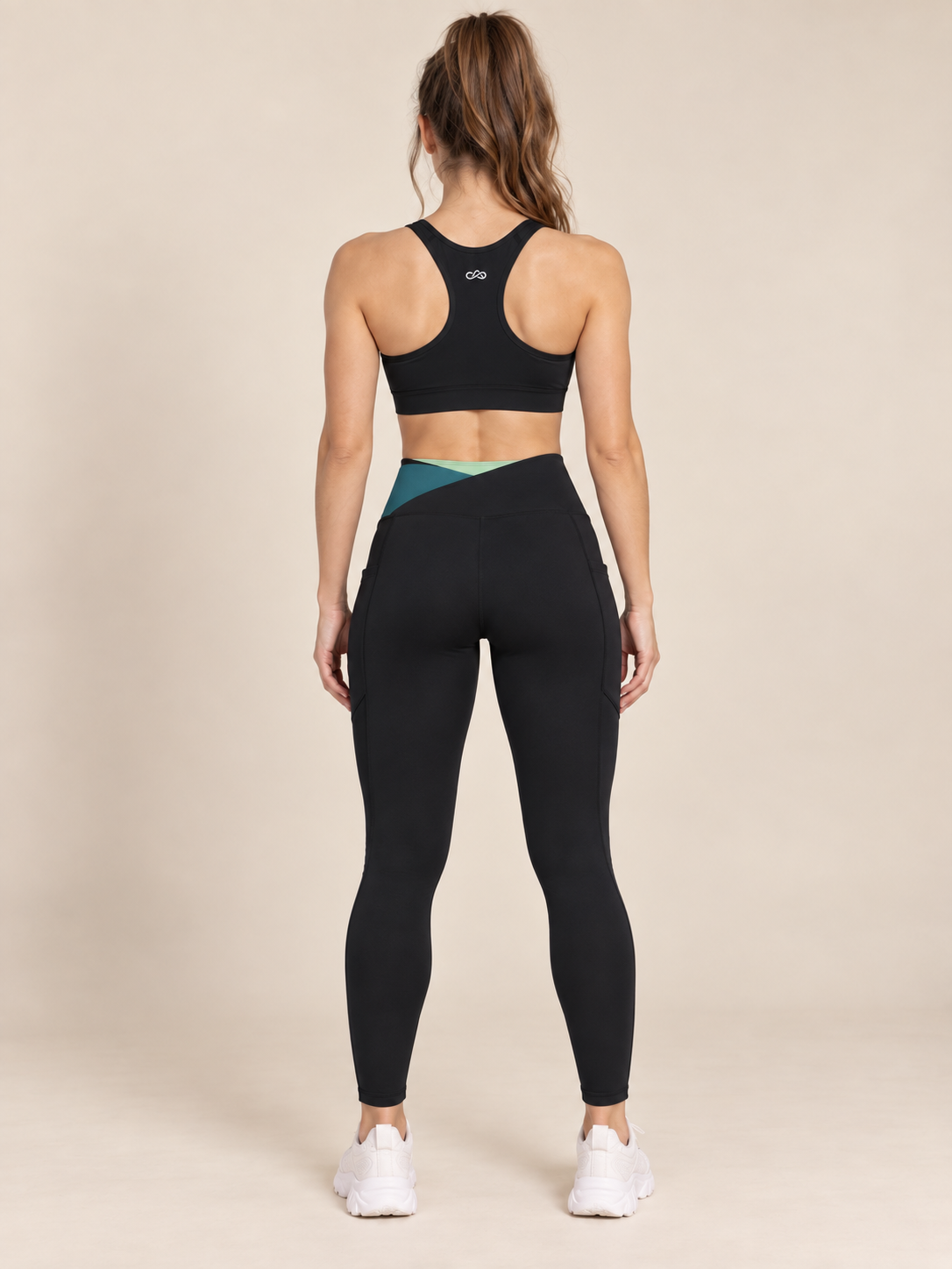 ANANT Form Crossover Pocket Leggings